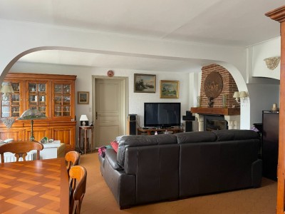 Maison piscine grand terrain