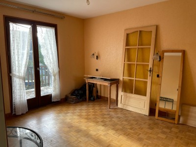 Maison traditionnelle sur sous-sol A VENDRE - ROZAY EN BRIE - 150 m2 - 299 000 €