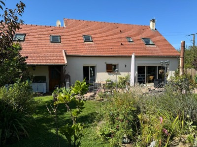 MAISON TRADITIONNELLE - COULOMMIERS - 149.19 m2 - VENDU
