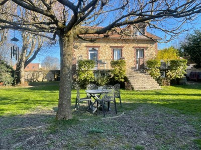 Maison Meulire indpendante A VENDRE - ROZAY EN BRIE - 145 m2 - 339000€