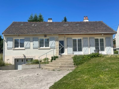 Maison traditionnelle de Plain Pied A VENDRE - ROZAY EN BRIE - 105 m2 - 339000€