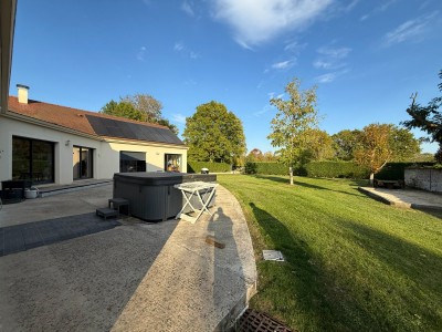 Maison PLAIN PIED traditionnelle de 2014 A VENDRE - ROZAY EN BRIE - 190 m2 - 550 000 €