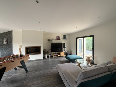Maison PLAIN PIED traditionnelle de 2014 A VENDRE - ROZAY EN BRIE - 190 m2 - 550 000 €