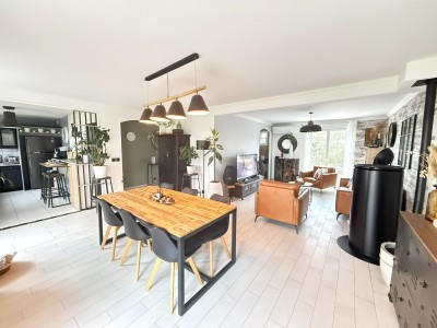 MAISON TRADITIONNELLE A VENDRE - ROZAY EN BRIE - 150 m2 - 429 000 €