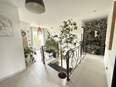 MAISON TRADITIONNELLE A VENDRE - ROZAY EN BRIE - 150 m2 - 429 000 €