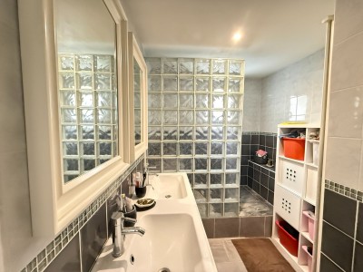 maison traditionnelle A VENDRE - ROZAY EN BRIE - 125 m2 - 279�000�&euro;