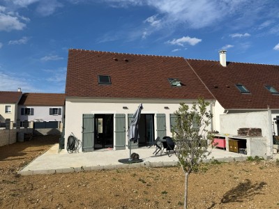 MAISON TRADITIONNELLE A VENDRE - ROZAY EN BRIE - 95 m2 - 289 000 €