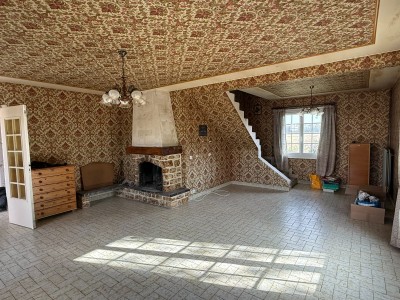 Maison traditionnelle A VENDRE - ROZAY EN BRIE - 142 m2 - 279 000 €