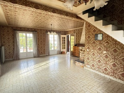 Maison traditionnelle A VENDRE - ROZAY EN BRIE - 142 m2 - 279 000 €