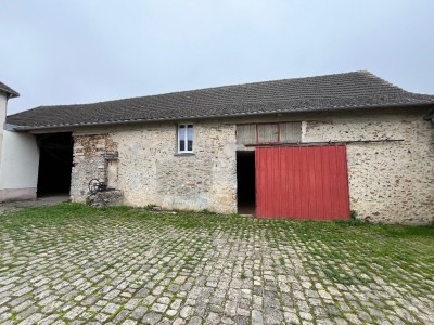 CORPS DE FERME - TOUQUIN - 165 m2 - VENDU