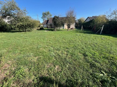 TERRAIN A VENDRE - LE PLESSIS FEU AUSSOUX - 563 m2 - 110000€