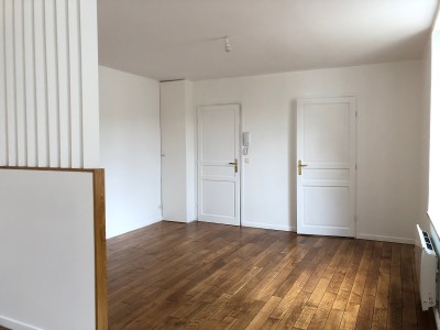 APPARTEMENT T1 A LOUER - LA FERTE GAUCHER - 33.52 m2 - 572 € charges comprises par mois