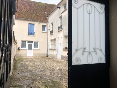APPARTEMENT T1 A LOUER - LA FERTE GAUCHER - 33.52 m2 - 572 € charges comprises par mois