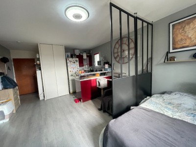APPARTEMENT T1 A VENDRE - PONTAULT COMBAULT - 28.54 m2 - 140000 €