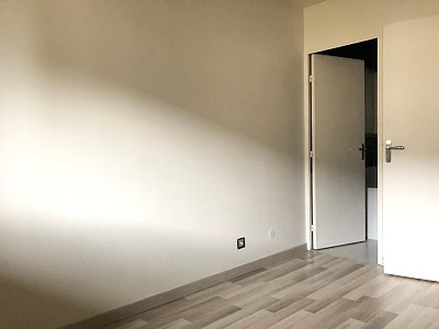APPARTEMENT T2 A LOUER - BRIE COMTE ROBERT - 38.04 m2 - 750 &euro; charges comprises par mois
