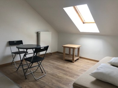 APPARTEMENT T2 A LOUER - CHAUMES EN BRIE - 28 m2 - 550 € charges comprises par mois