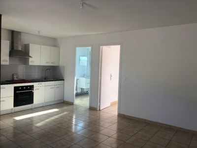 APPARTEMENT T2 A LOUER - GUIGNES - 41.38 m2 - 645€ charges comprises par mois