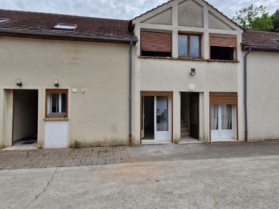 APPARTEMENT T2 A LOUER - GUIGNES - 41.66 m2 - 690�&euro; charges comprises par mois