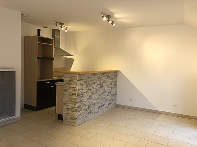 APPARTEMENT T2 A LOUER - LA FERTE GAUCHER CENTRE VILLE - 39.91 m2 - 480€ charges comprises par mois