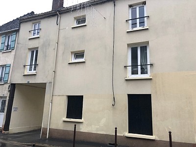 APPARTEMENT T2 A LOUER - LA FERTE GAUCHER CENTRE VILLE - 39.91 m2 - 480€ charges comprises par mois