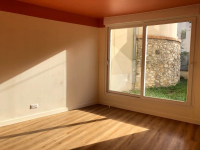 APPARTEMENT T2 A LOUER - LA FERTE GAUCHER - 49.27 m2 - 695 € charges comprises par mois