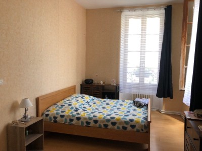 APPARTEMENT T2 A LOUER - ROZAY EN BRIE centre ville - 56.61 m2 - 690 € charges comprises par mois