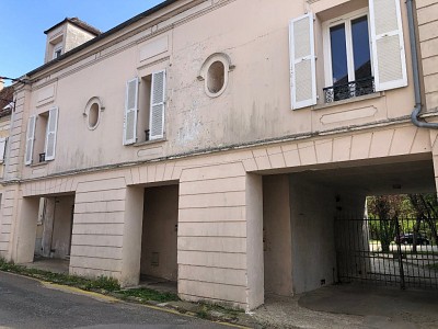 APPARTEMENT T2 A VENDRE - ROZAY EN BRIE - 38 m2 - 128000 €