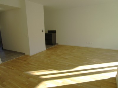 APPARTEMENT T3 A LOUER - FONTENAY TRESIGNY proche centre ville - 68 m2 - 945€ charges comprises par mois