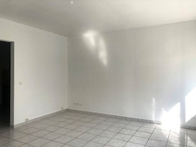 APPARTEMENT T3 A LOUER - FONTENAY TRESIGNY - 76.68 m2 - 850 € charges comprises par mois