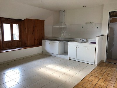 APPARTEMENT T3 A LOUER - GRANDPUITS BAILLY CARROIS - 66.64 m2 - 805€ charges comprises par mois