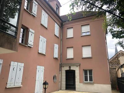 APPARTEMENT T3 A LOUER - GUIGNES proche centre ville - 61 m2 - 940 € charges comprises par mois