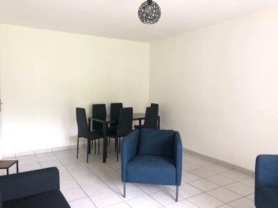 APPARTEMENT T3 A LOUER - GUIGNES proche centre ville - 61 m2 - 940 € charges comprises par mois