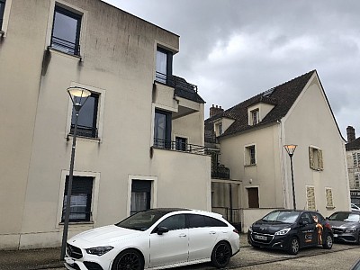 APPARTEMENT 3 PIECES A LOUER - GUIGNES - 64.02 m2 - 815€ charges comprises par mois