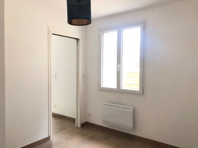 APPARTEMENT T3 A LOUER - GUIGNES - 51.36 m2 - 830�&euro; charges comprises par mois