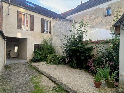 APPARTEMENT T3 A LOUER - LA FERTE GAUCHER CENTRE VILLE - 57.71 m2 - 690 € charges comprises par mois