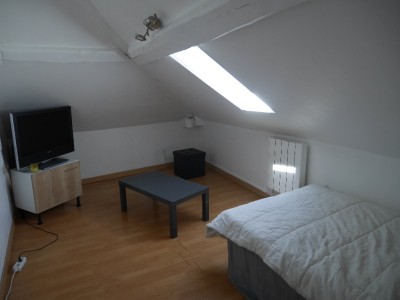 APPARTEMENT T3 A LOUER - LA FERTE GAUCHER - 19,34 m2 - 500 € charges comprises par mois