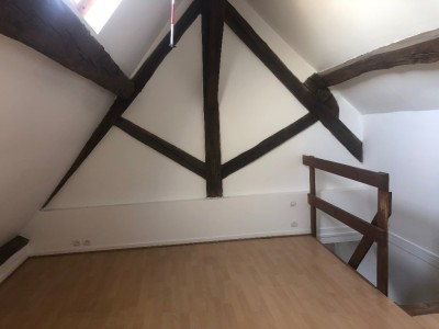 APPARTEMENT T3 A LOUER - ROZAY EN BRIE - 46.75 m2 - 667 € charges comprises par mois