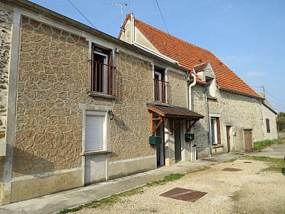 APPARTEMENT T3 A LOUER - VOINSLES - 83.41 m2 - 814 € charges comprises par mois