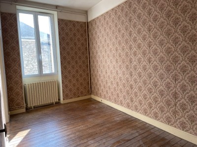 APPARTEMENT T3 A VENDRE - MAINCY - 159.71 m2 - 203000 €