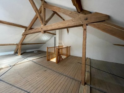 APPARTEMENT T3 A VENDRE - MAINCY - 159.71 m2 - 203000 €