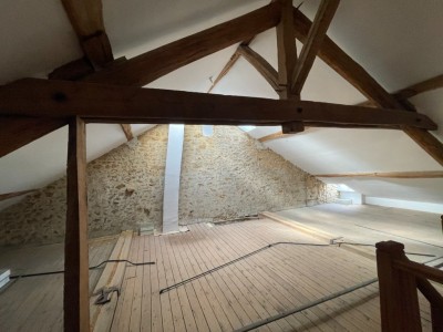 APPARTEMENT T3 A VENDRE - MAINCY - 159.71 m2 - 203000 €