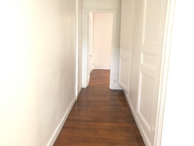APPARTEMENT T4 A LOUER - NANGIS - 79.77 m2 - 890 € charges comprises par mois