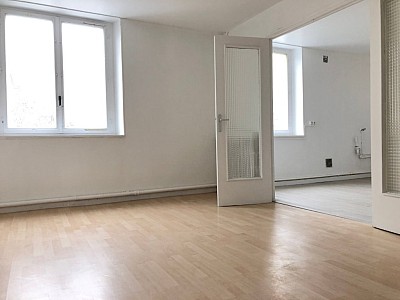 APPARTEMENT T4 A LOUER - ROZAY EN BRIE - 97.81 m2 - 916�&euro; charges comprises par mois