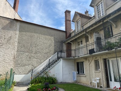 Appartement F3 en duplex A VENDRE - CHAUMES EN BRIE - 65.08 m2 - 175000€