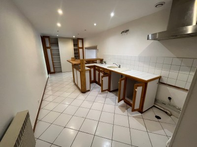 APPARTEMENT T5 A VENDRE - ROZAY EN BRIE - 162.1 m2 - 191000€