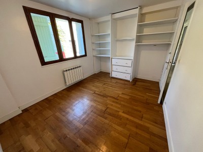 APPARTEMENT T5 A VENDRE - ROZAY EN BRIE - 162.1 m2 - 191000€