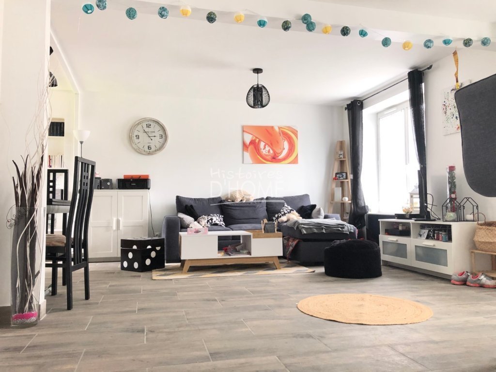 MAISON A LOUER - CHENOISE - 62 m2 - 875 &euro; charges comprises par mois