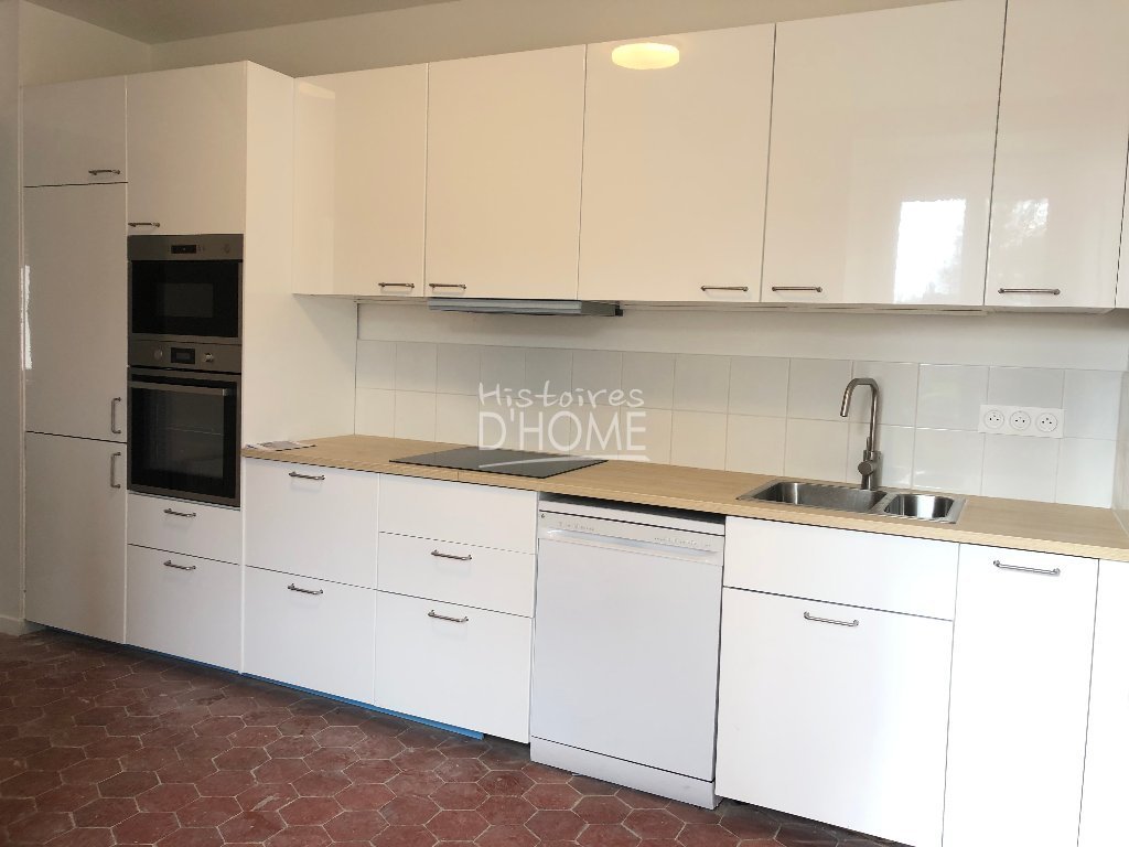 MAISON A LOUER - LE PLESSIS FEU AUSSOUX - 98.97 m2 - 1�190�&euro; charges comprises par mois