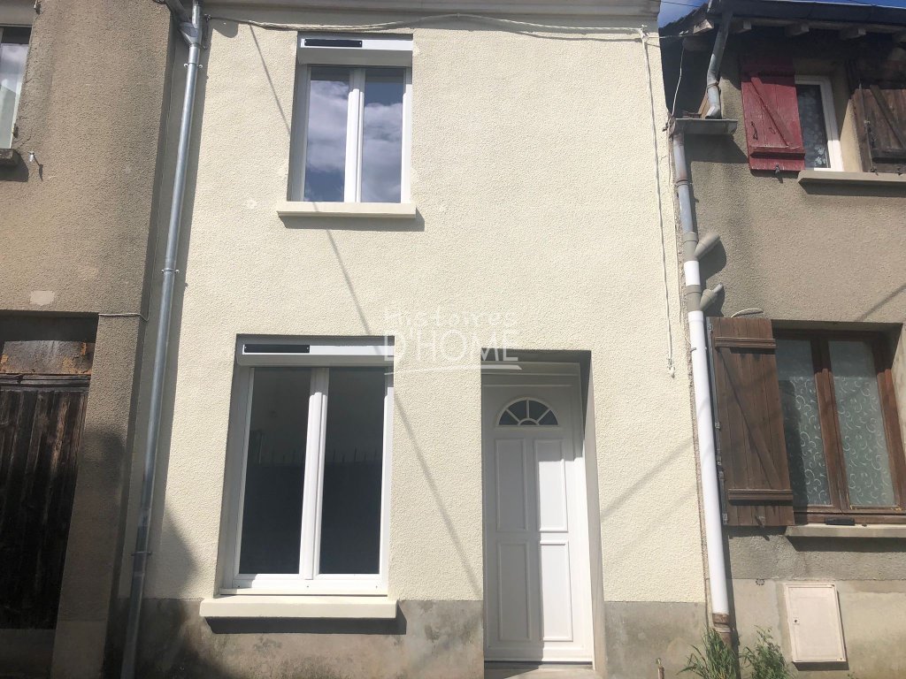 MAISON A LOUER - MORTCERF - 62.68 m2 - 900 &euro; charges comprises par mois