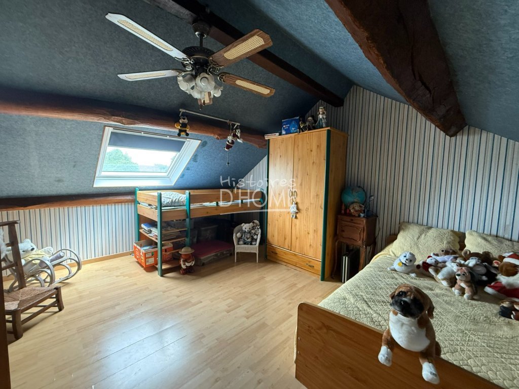 Maison Briarde Rurale A VENDRE - BERNAY VILBERT Centre du village - 200 m2 - 480�000�&euro;